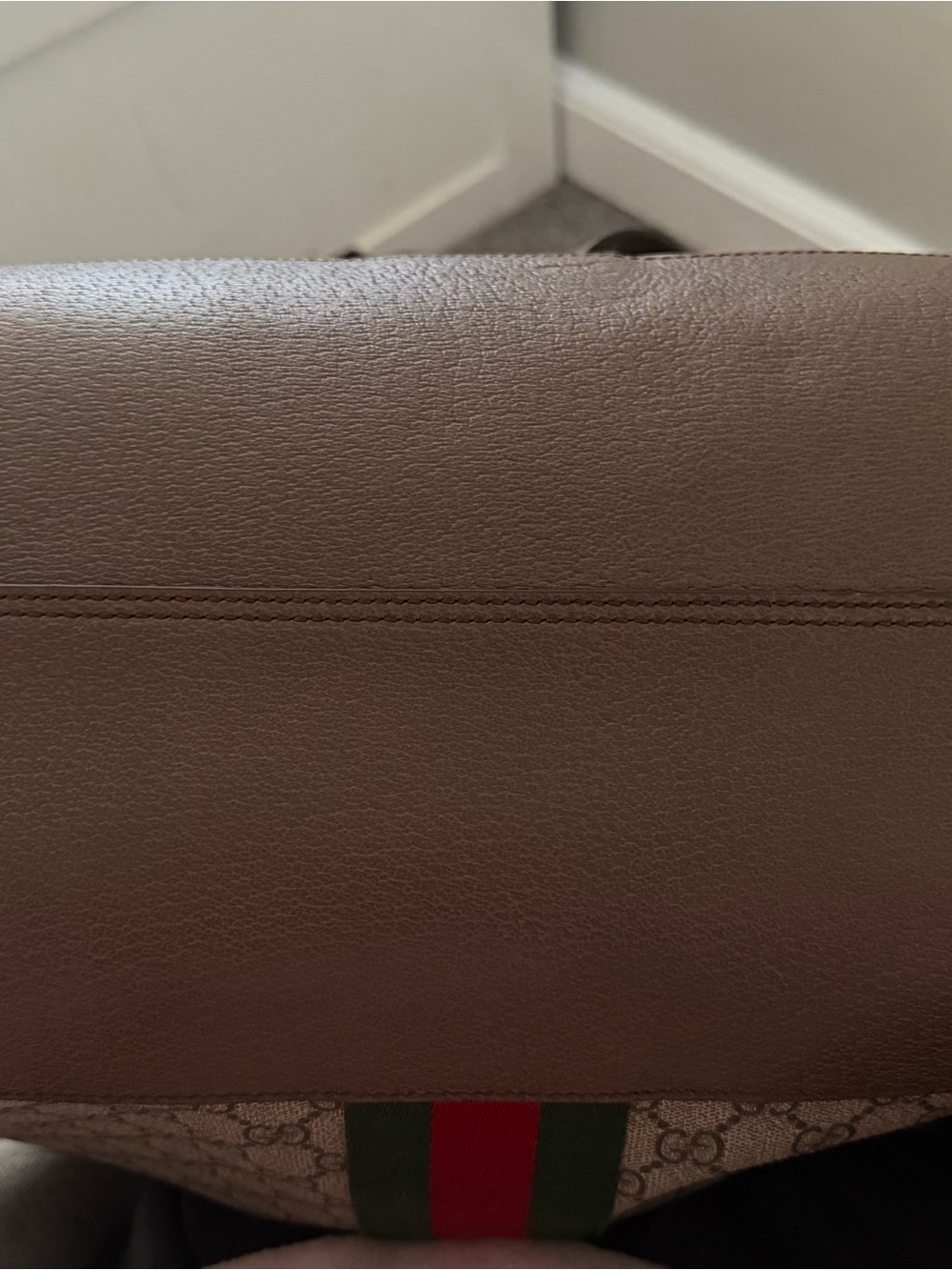 Gucci Beige GG Supreme Canvas Tote with Brown Leather and Green-Red Web - Picture 6 of 7